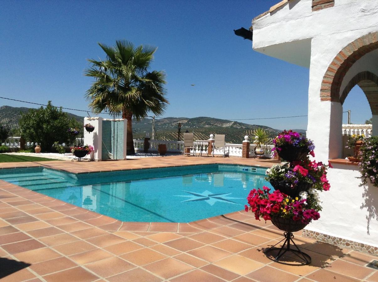 Kayenne Holiday Rentals Iznájar الغرفة الصورة